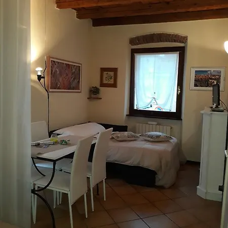 Tommi House * Βερόνα
