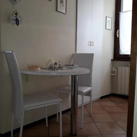 Διαμέρισμα Tommi House *